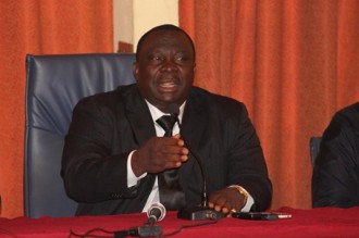 Koacinaute Côte d'Ivoire : ''100 milliards du Congo''. Le Ministre Adjoumani pilonne le FPI